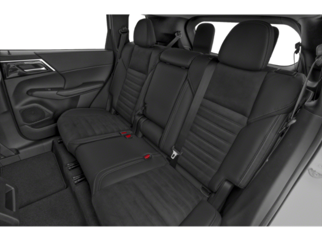 Used 2023 White Mitsubishi SE image 17