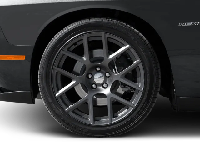 Used 2016 Black Dodge R/T Shaker image 8
