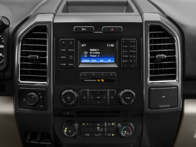 Used 2016 Magnetic Metallic Ford XLT image 15