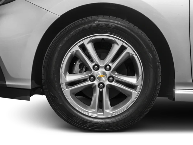 Used 2017 Red Chevrolet LT image 15