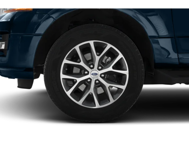 Used 2015  Ford XLT image 12