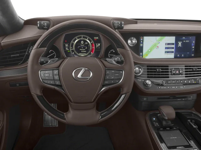 Used 2018 Silver Lexus 500 Base image 7