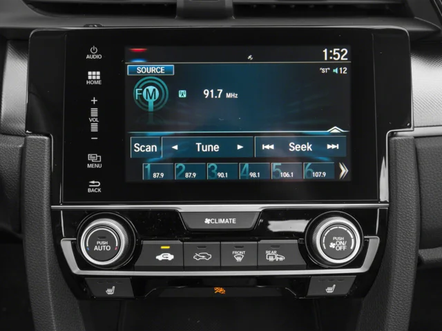 Used 2018  Honda LX image 10