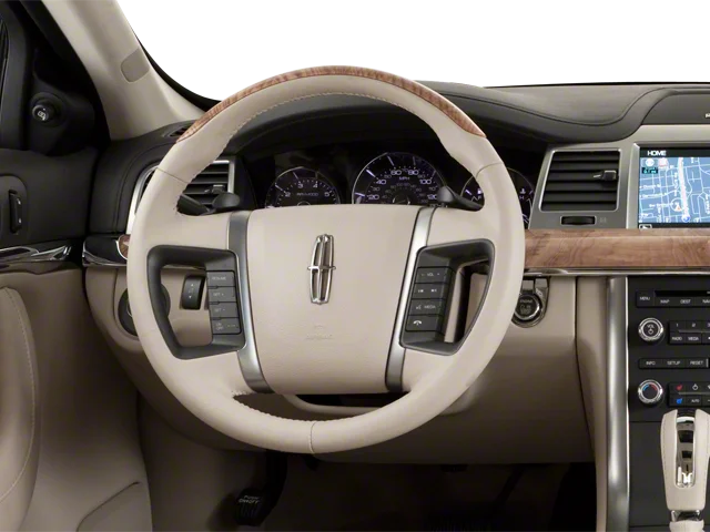 Used 2010 Blue Lincoln Base image 4
