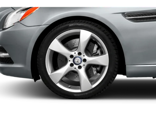 Used 2015  Mercedes-Benz SLK 350 image 12