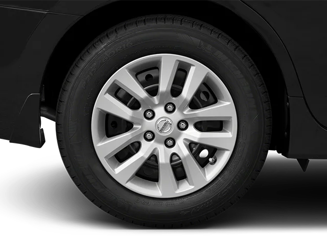 Used 2014 White Nissan 2.5 S image 9