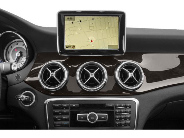 Used 2015 Cirrus White Mercedes-Benz CLA 250 image 19
