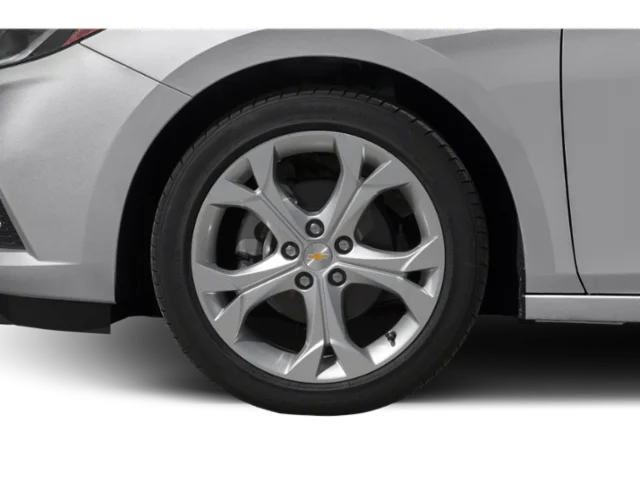 Used 2018 Silver Chevrolet Premier image 14