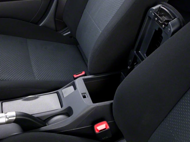 Used 2010 White Mitsubishi ES image 17
