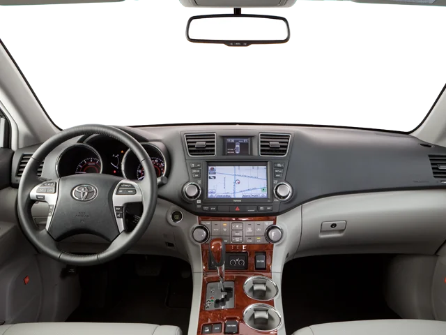 Used 2013 Blue Toyota Limited image 5