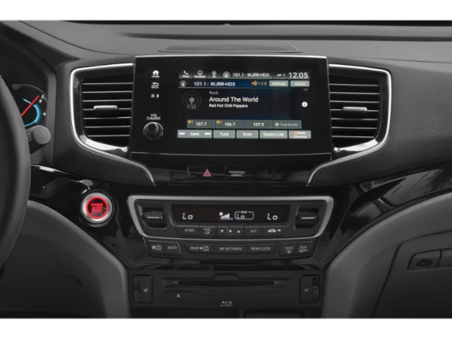 Used 2020 Black Honda Touring image 7