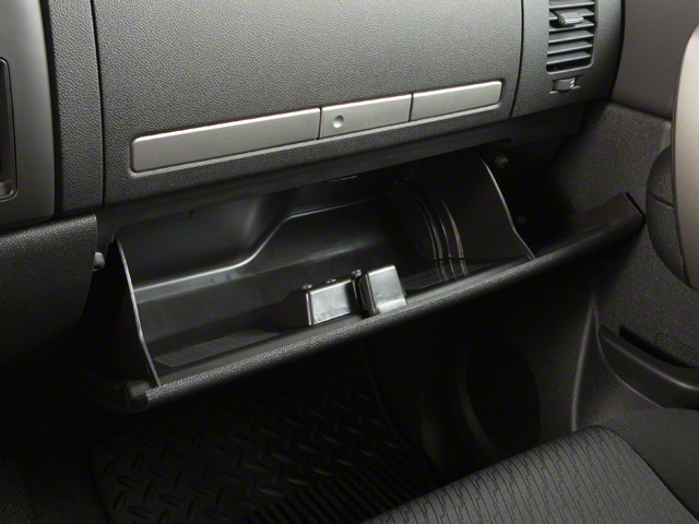 Used 2013 Black Chevrolet LT image 19