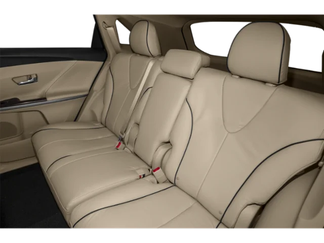 Used 2015 Black Toyota XLE image 12