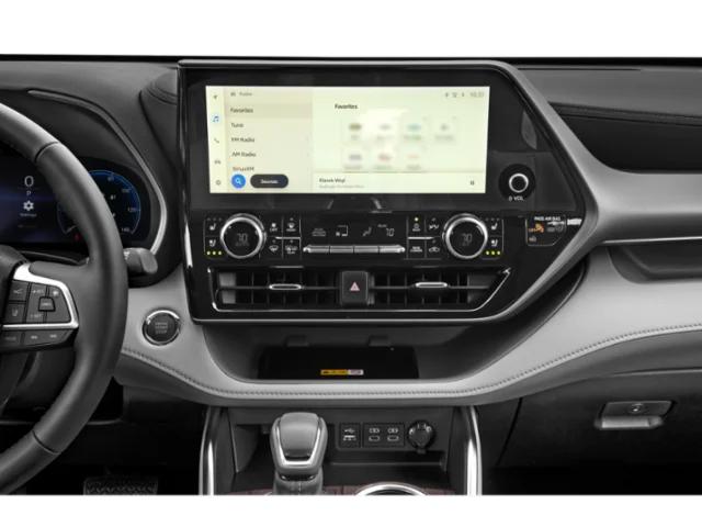 Used 2024  Toyota Limited image 16