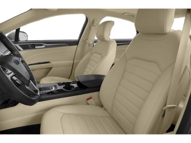 Used 2015 White Ford SE Luxury image 9
