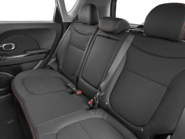 Used 2018 Silver Kia Exclaim image 11