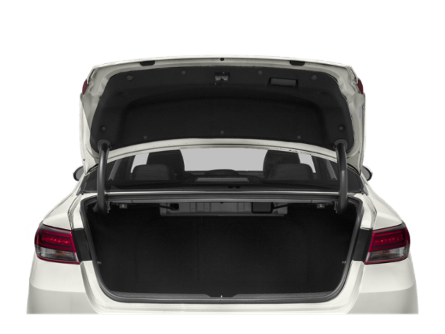 Used 2018 Platinum Graphite Kia S image 9