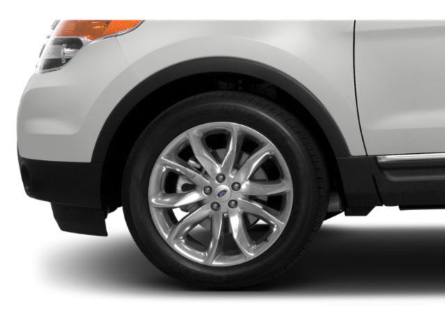 Used 2015 Oxford White Ford XLT image 9