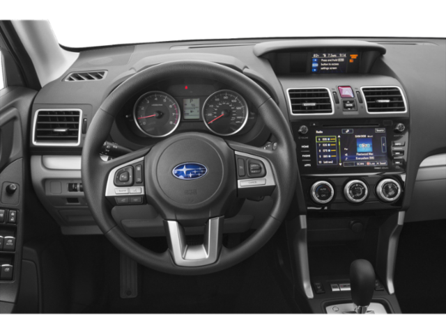 Used 2018 Silver Subaru 2.5i Premium image 4