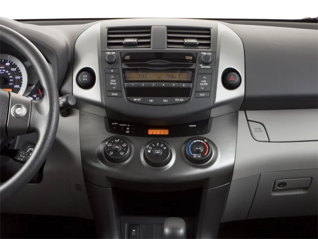 Used 2010  Toyota Sport image 20