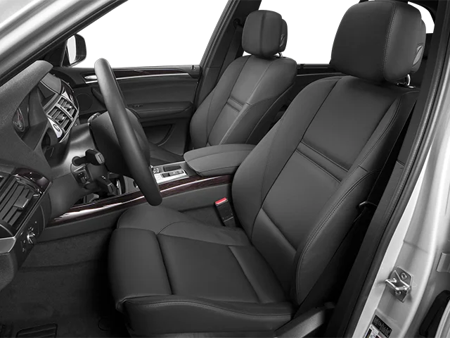Used 2013 Black BMW xDrive35i image 9