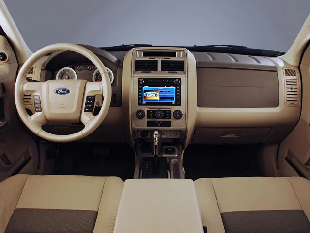Used 2009  Ford Limited image 4