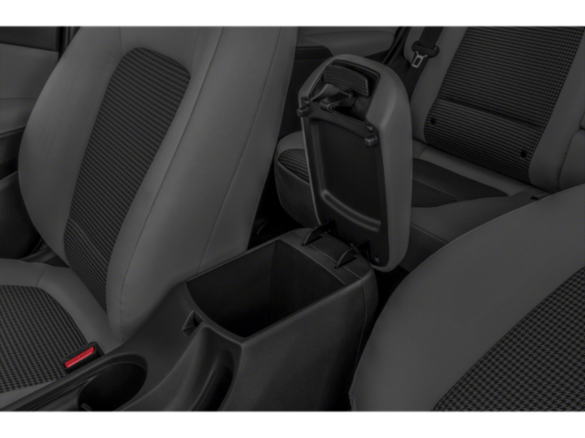 Used 2022 Black Hyundai SE image 17