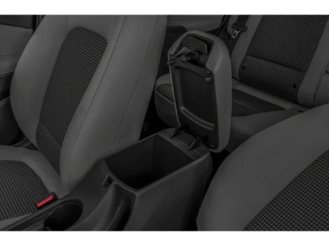 Used 2022 Black Hyundai SE image 17