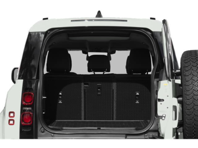 Used 2022 Santorini Black Metallic Land Rover X image 8