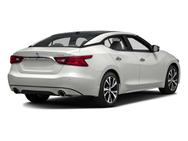 Used 2016 White Nissan Platinum image 10