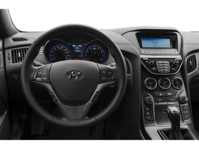 Used 2015  Hyundai 3.8 image 8