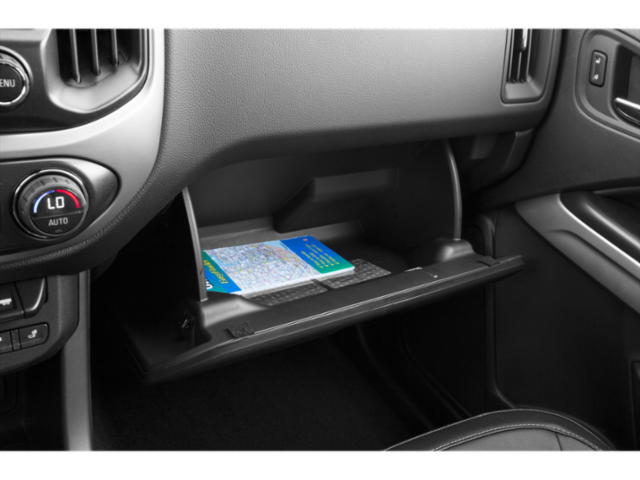 Used 2015 Silver Chevrolet LT image 14