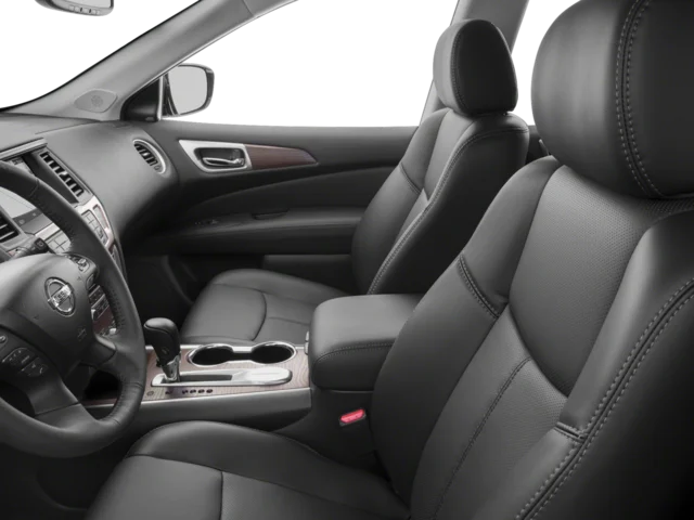 Used 2018 Caspian Blue Nissan Platinum image 6