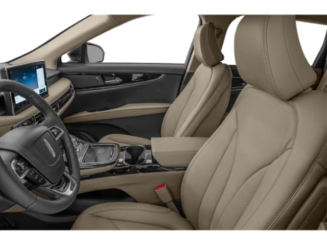 Used 2021 Black Lincoln Reserve image 16