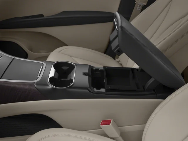 Used 2018 Black Lincoln Reserve image 19
