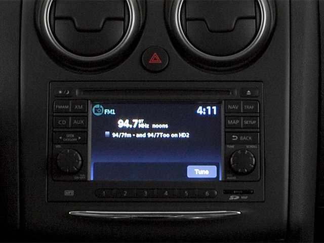 Used 2014 Blue Nissan S image 8