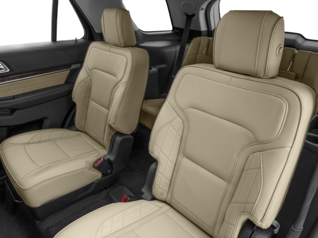 Used 2016 White Platinum Metallic Tri-Coat Ford Platinum image 14