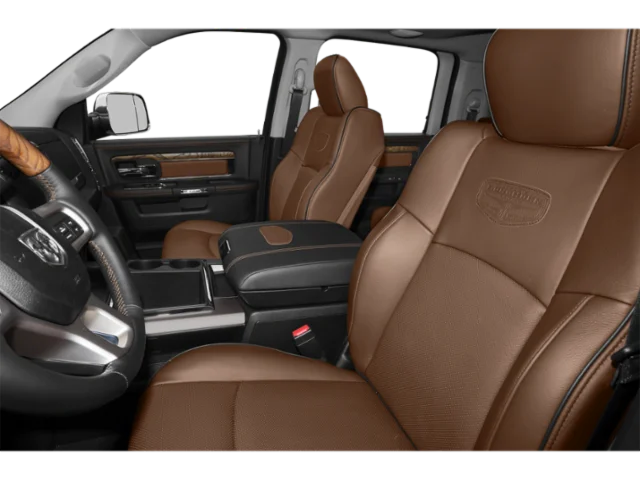 Used 2015 Black Ram Big Horn image 16