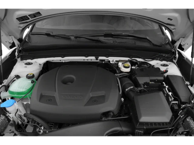 Used 2021 WHITE Volvo Momentum image 10