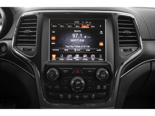 Used 2018 Blue Jeep Overland image 14