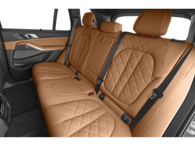 Used 2024 Gray BMW M60i image 10