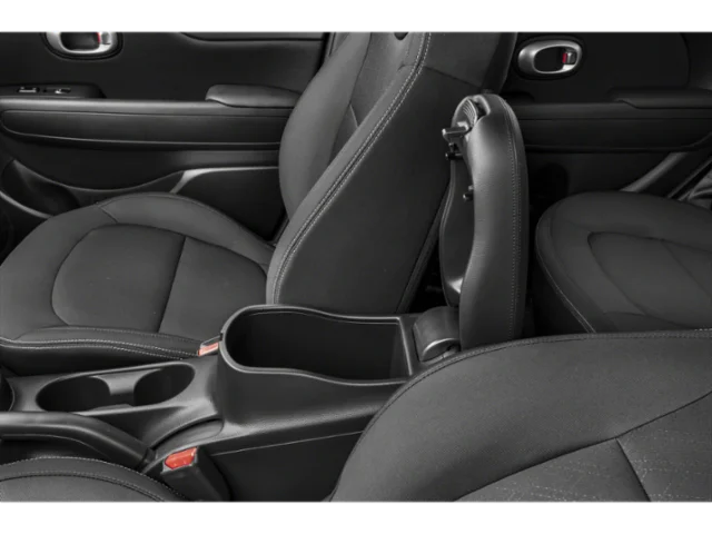 Used 2019 Green Kia Base image 15
