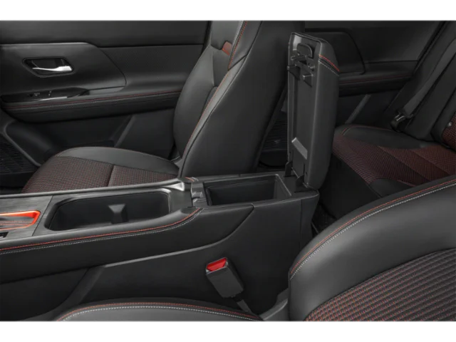 2025 Nissan Kicks SR AWD - Photo 13