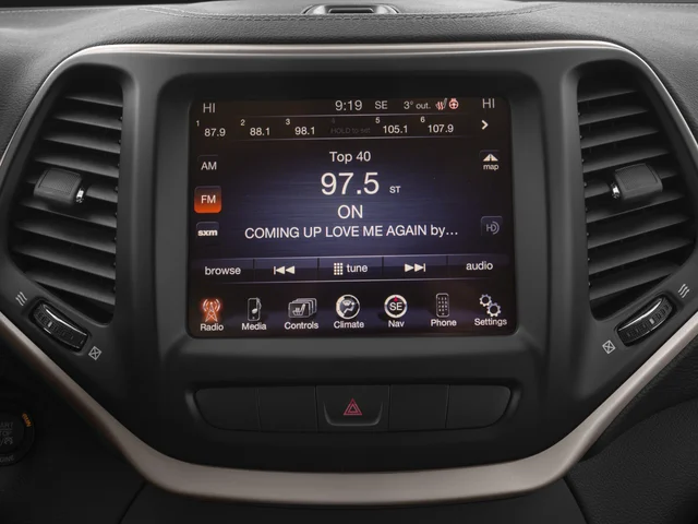 Used 2017 White Jeep Limited image 14