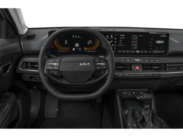 New 2026 Snow White Pearl Kia EX image 4