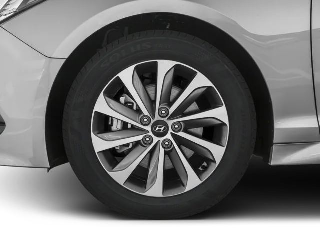 Used 2017 Quartz White Pearl Hyundai Sport image 8