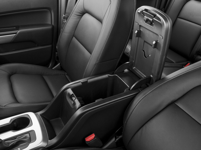 Used 2018 Gray Chevrolet LT image 15