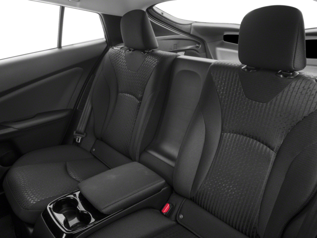 Used 2018 Titanium Glow Toyota Plus image 11