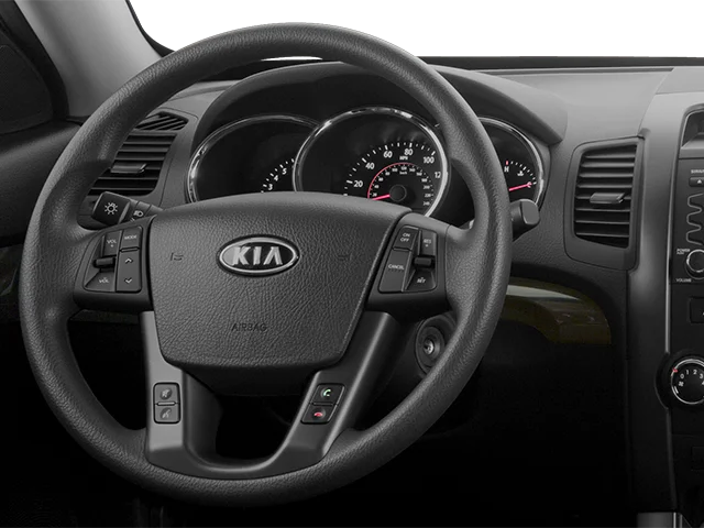 Used 2013 Silver Kia LX image 4