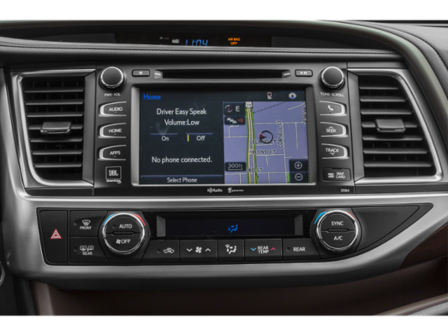 Used 2015 Silver Sky Metallic Toyota XLE image 7